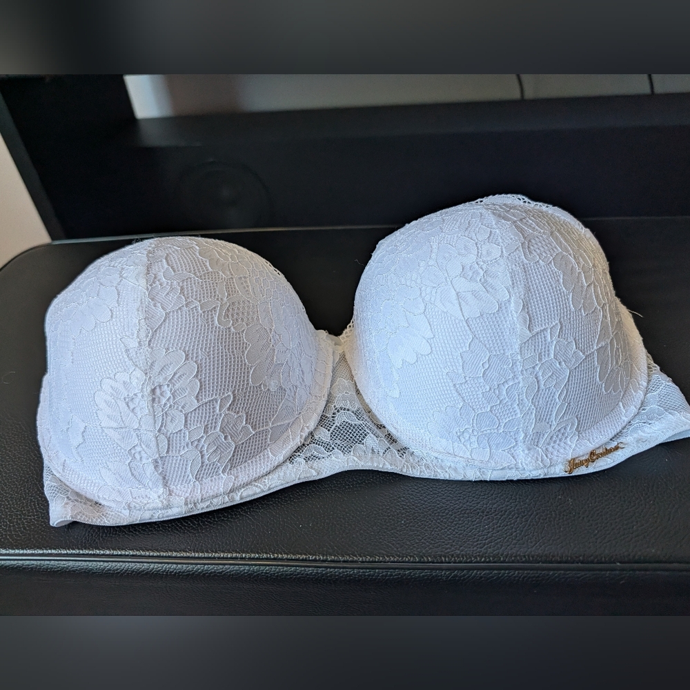 Juicy Couture Lace‎ Strapless Bra White 38C